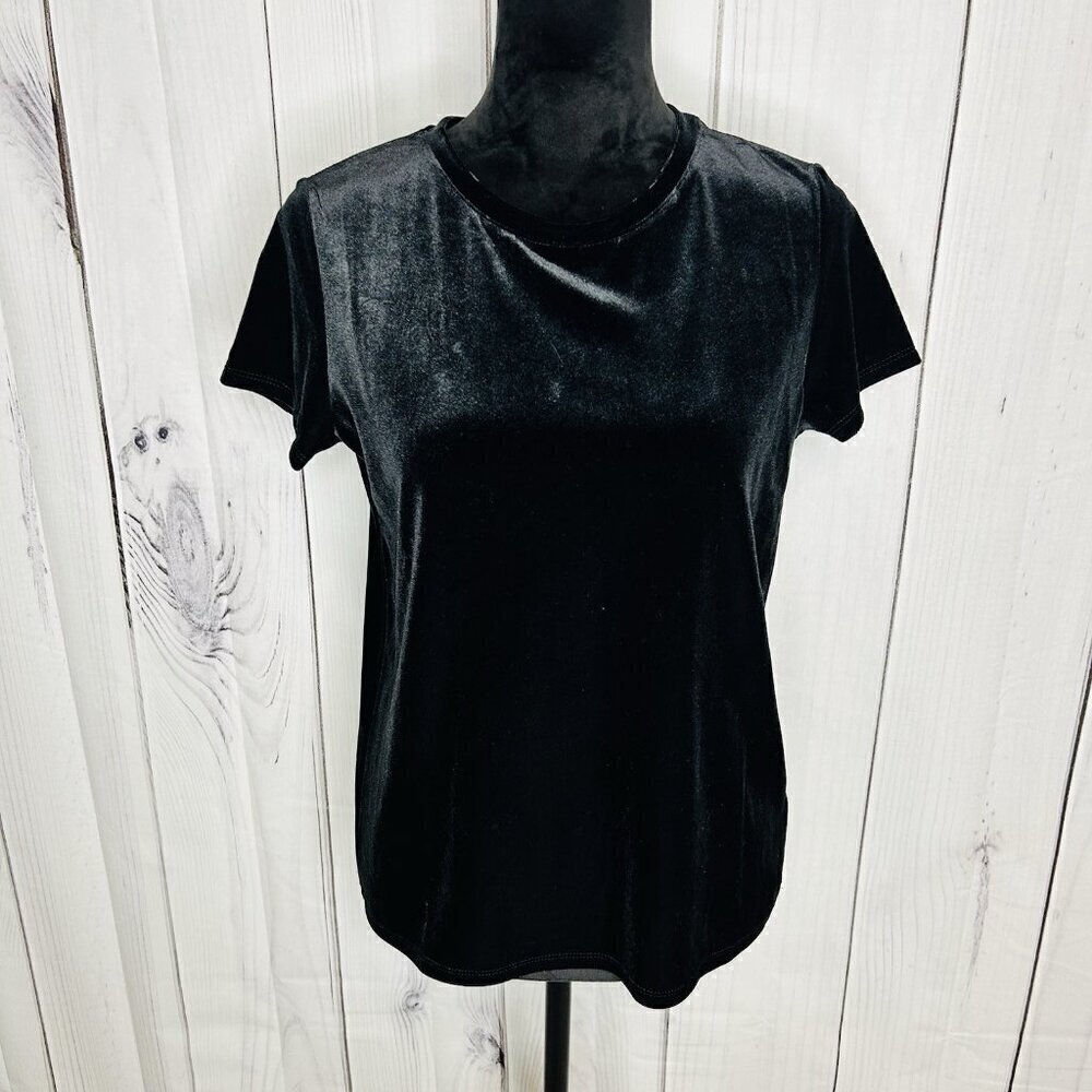Gap Shirt Womens Size XS Black Velvet Crew Neck Short Sleeve Classic
